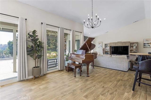 13582 Oak Hill Court, Yucaipa, CA 92399