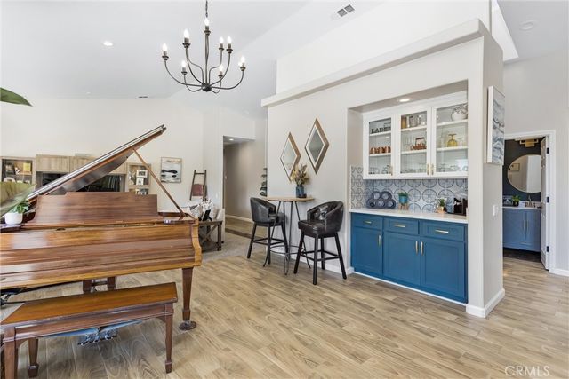 13582 Oak Hill Court, Yucaipa, CA 92399