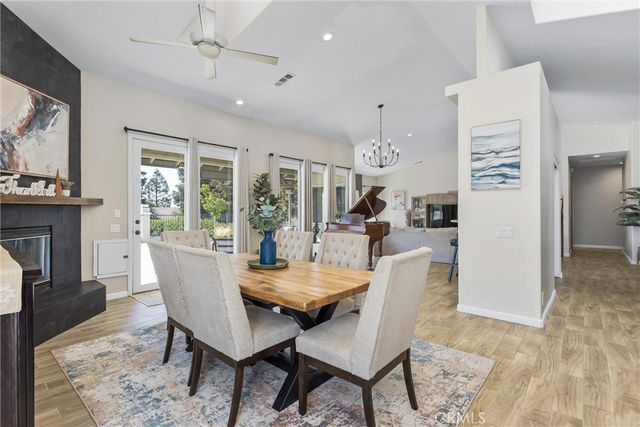 13582 Oak Hill Court, Yucaipa, CA 92399