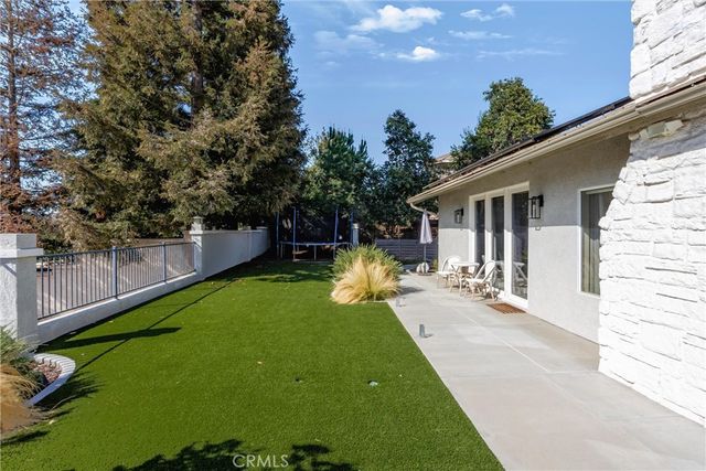 13582 Oak Hill Court, Yucaipa, CA 92399