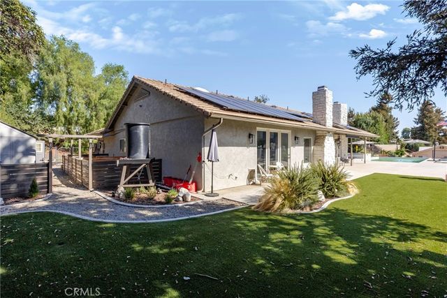 13582 Oak Hill Court, Yucaipa, CA 92399