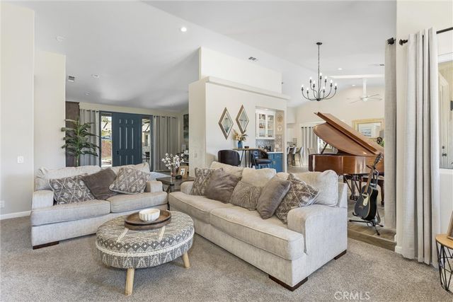 13582 Oak Hill Court, Yucaipa, CA 92399