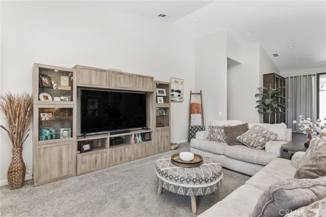 13582 Oak Hill Court, Yucaipa, CA 92399