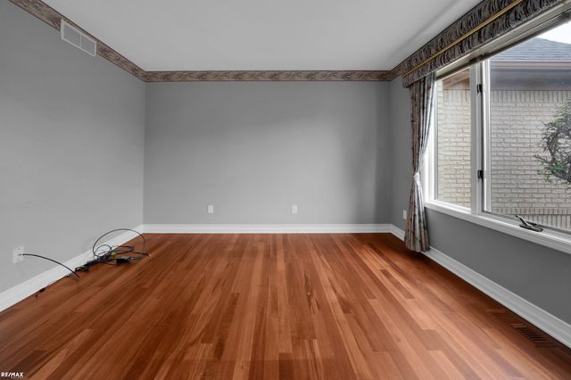 14155 Glenwood Drive, Shelby Twp, MI 48315