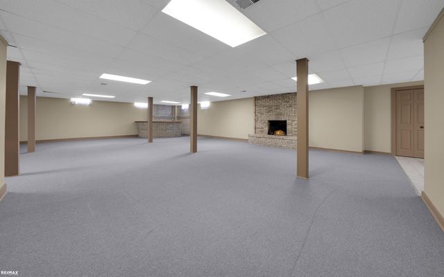 14155 Glenwood Drive, Shelby Twp, MI 48315