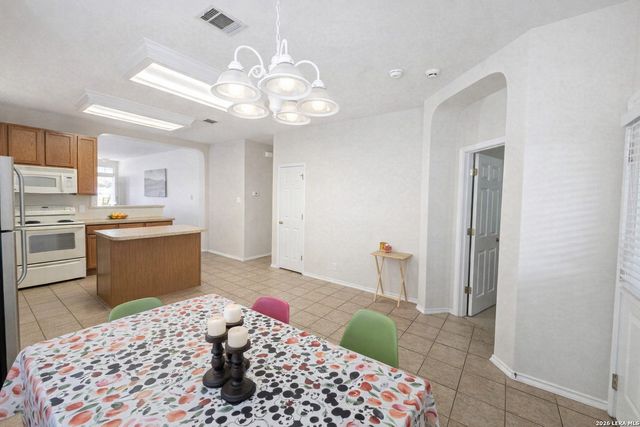 5610 Arcadia Park, San Antonio, TX 78247