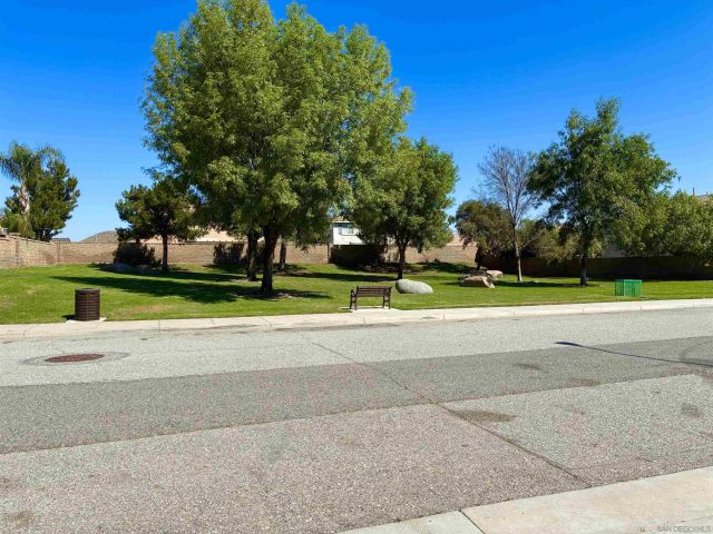 53009 Rose Sachet Lane, Lake Elsinore, CA 92532