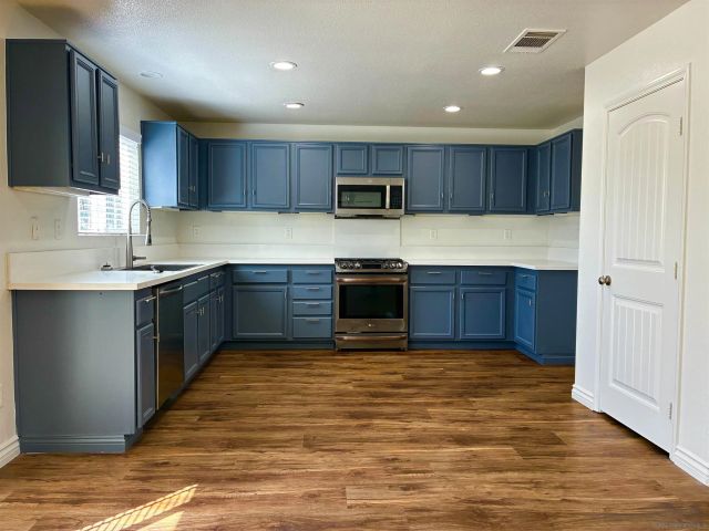 53009 Rose Sachet Lane, Lake Elsinore, CA 92532