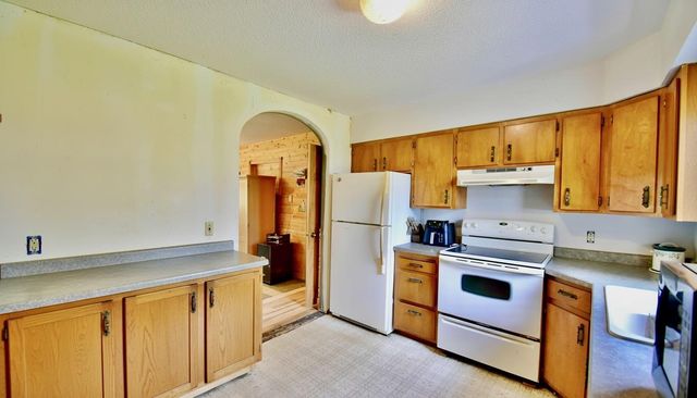 46295 Acacia Trail, Stanchfield, MN 55080