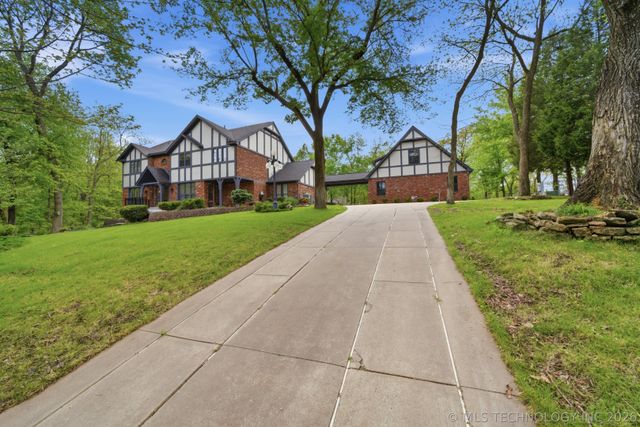18422 E 92nd Street North, Owasso, OK 74055