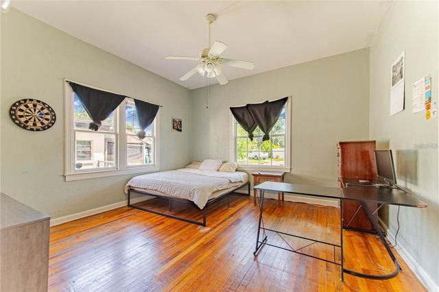 3321 W WOODLAWN AVENUE, Tampa, FL 33607