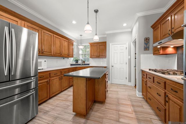 6130 Wildlife Way Ct, Baton Rouge, LA 70817