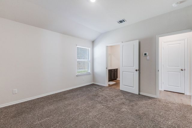 1221 Nursery Drive, Forney, TX 75126