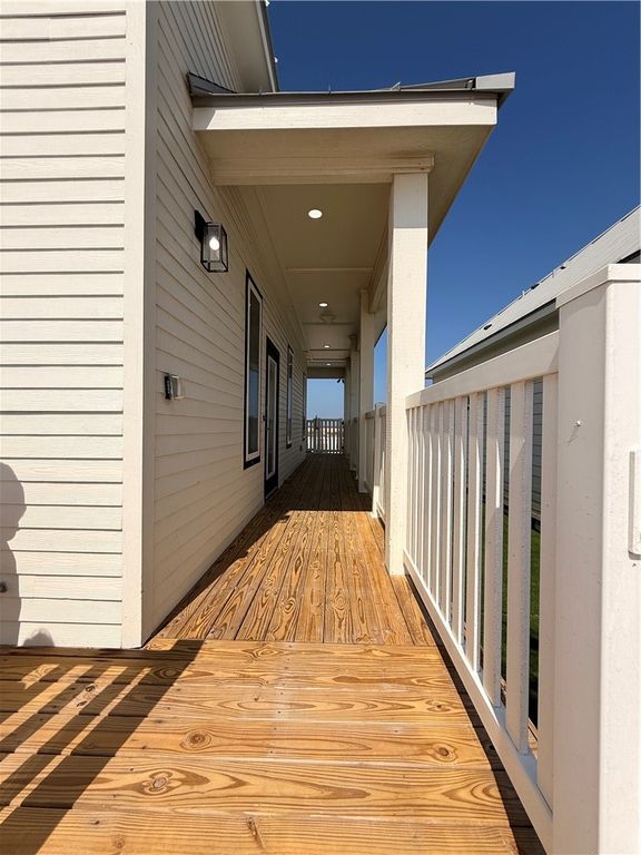 203 St. John Circle, Port Aransas, TX 78373 — photo 2