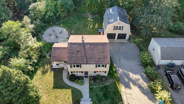 35 Fox Hill Road, Billerica, MA 01821