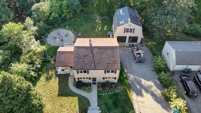 35 Fox Hill Road, Billerica, MA 01821