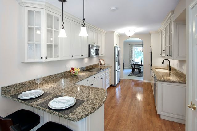 422 Valley View Road 0, Lake Barrington, IL 60010