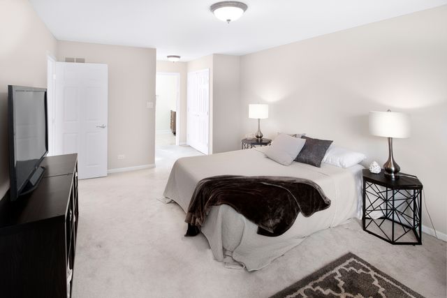 422 Valley View Road 0, Lake Barrington, IL 60010