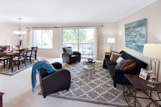 422 Valley View Road 0, Lake Barrington, IL 60010