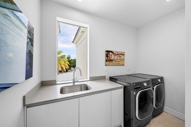 1508 Lake Drive, Delray Beach, FL 33444