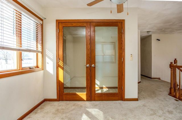 3705 N Harvest View Drive, Janesville, WI 53548