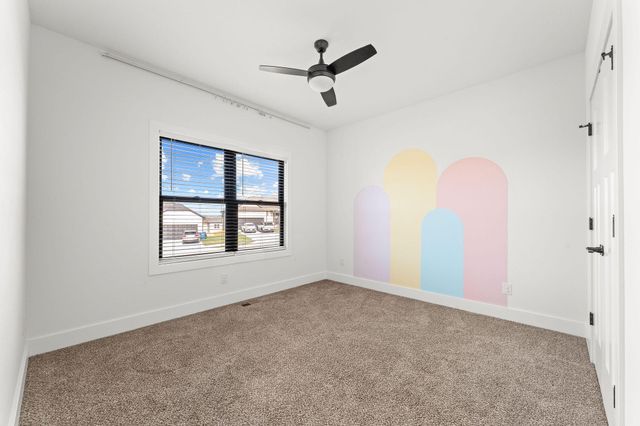 1112 S Brooks Avenue, Ozark, MO 65721