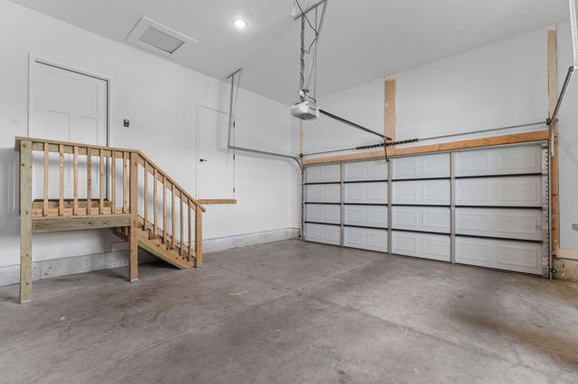 1112 S Brooks Avenue, Ozark, MO 65721