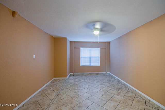 228 Midianite Drive, El Paso, TX 79927