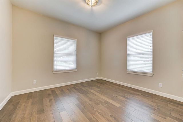 1502 W Cleveland Avenue, Guthrie, OK 73044