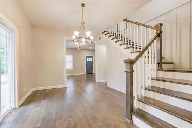 1502 W Cleveland Avenue, Guthrie, OK 73044