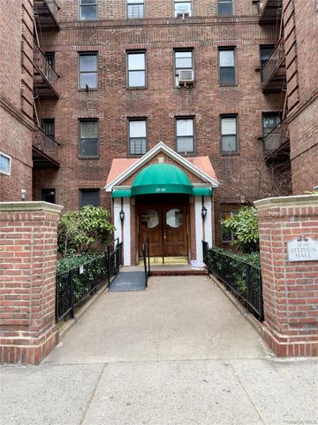 35-40 82 Street 6C, Jackson Heights, NY 11372