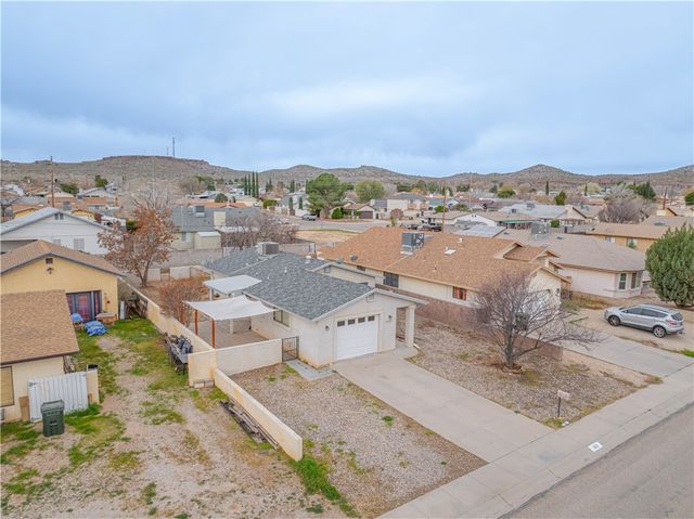 1810 Airfield Avenue, Kingman, AZ 86401