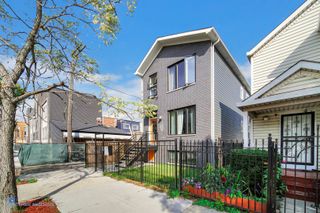 1538 W 21st Street 2A, Chicago, IL 60608