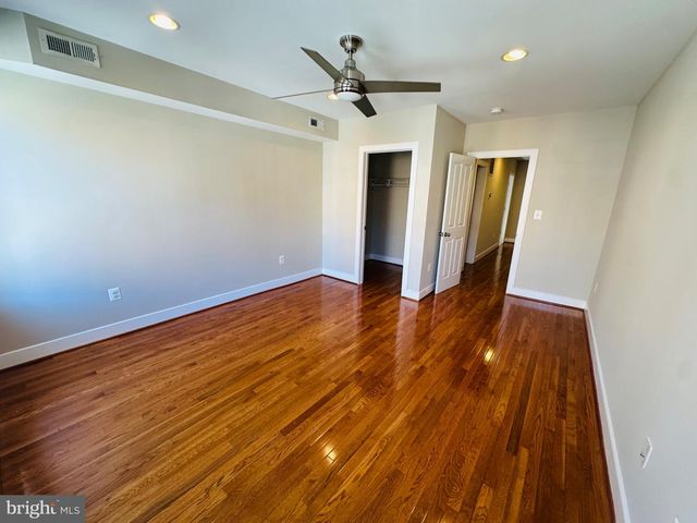 429 E LANVALE ST E, Baltimore, MD 21202