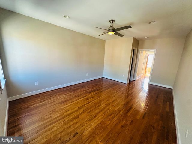 429 E LANVALE ST E, Baltimore, MD 21202