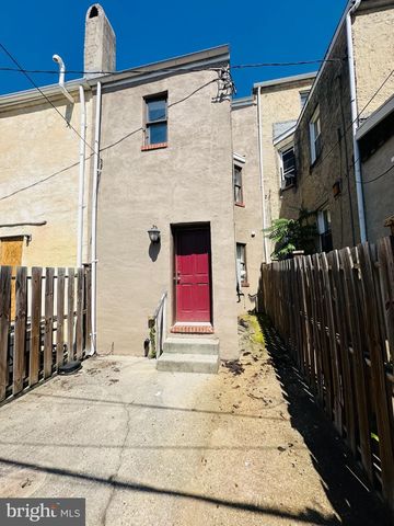 429 E LANVALE ST E, Baltimore, MD 21202