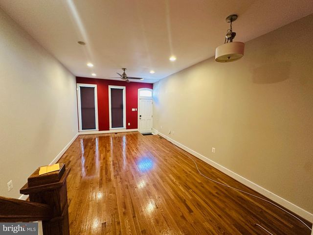 429 E LANVALE ST E, Baltimore, MD 21202