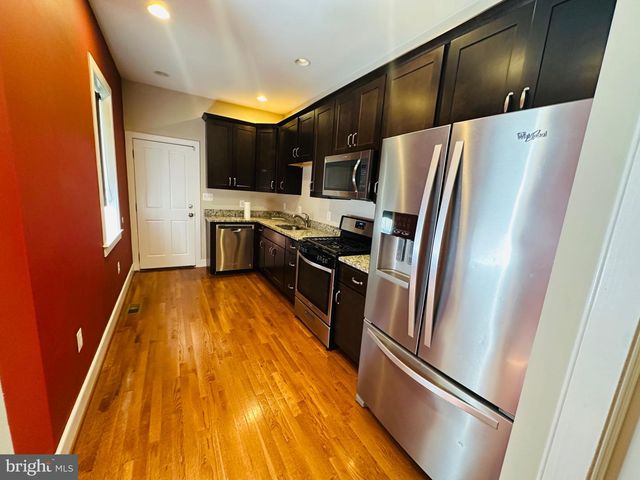 429 E LANVALE ST E, Baltimore, MD 21202