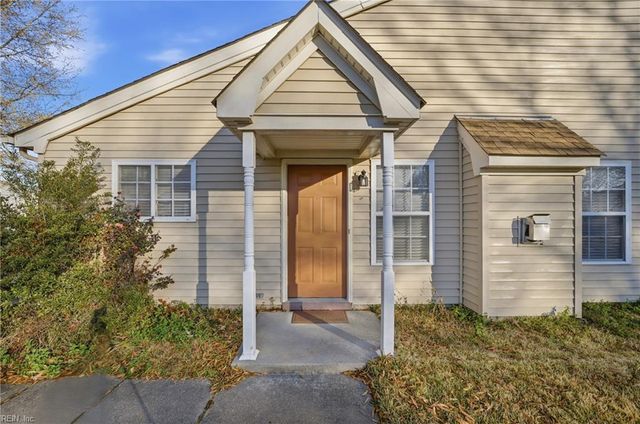 6378 Scottsfield DR, Suffolk, VA 23435