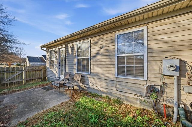 6378 Scottsfield DR, Suffolk, VA 23435