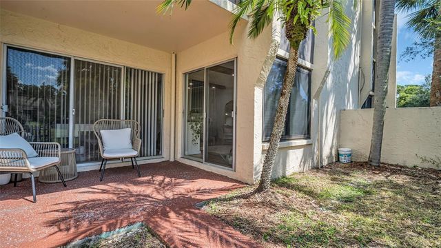 2211 BELLEAIR ROAD D3, Clearwater, FL 33764