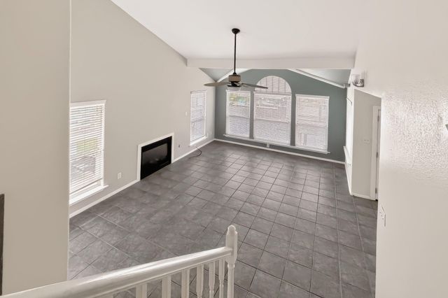 1144 Sailfish Street, Bayou Vista, TX 77563
