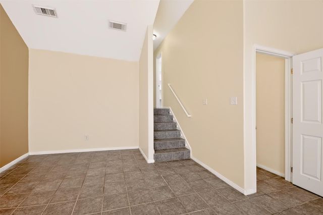 1144 Sailfish Street, Bayou Vista, TX 77563