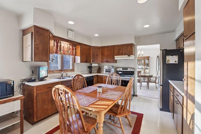 1401 Lewon Drive, Madison, WI 53711