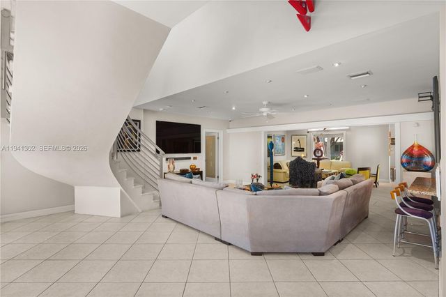 5343 Orduna Dr, Coral Gables, FL 33146