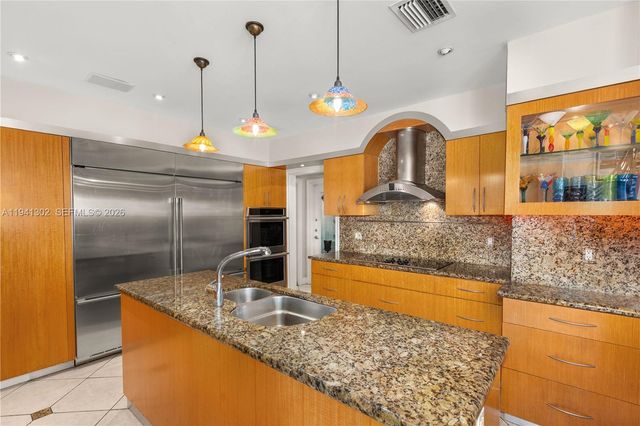 5343 Orduna Dr, Coral Gables, FL 33146