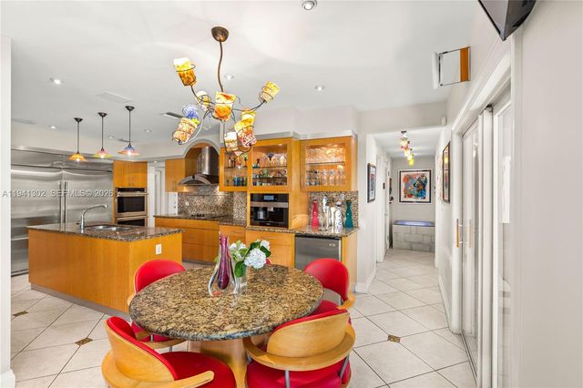 5343 Orduna Dr, Coral Gables, FL 33146