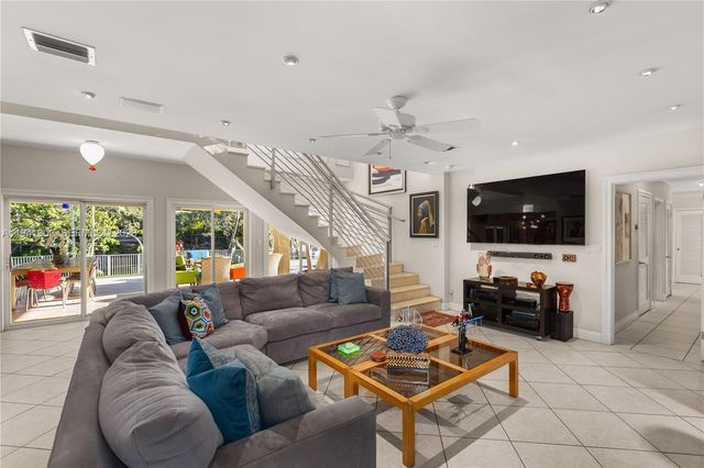 5343 Orduna Dr, Coral Gables, FL 33146