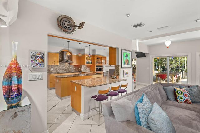 5343 Orduna Dr, Coral Gables, FL 33146