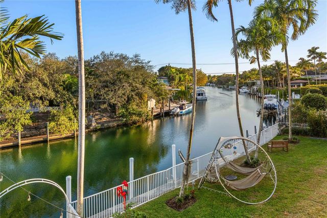 5343 Orduna Dr, Coral Gables, FL 33146